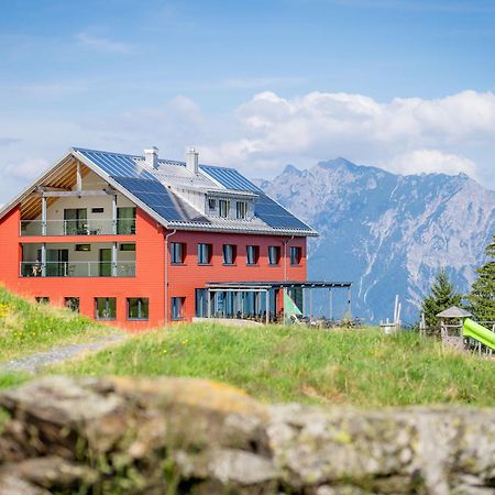 Hotel Restaurant Berghaus Malbun Buchserberg Букс Экстерьер фото