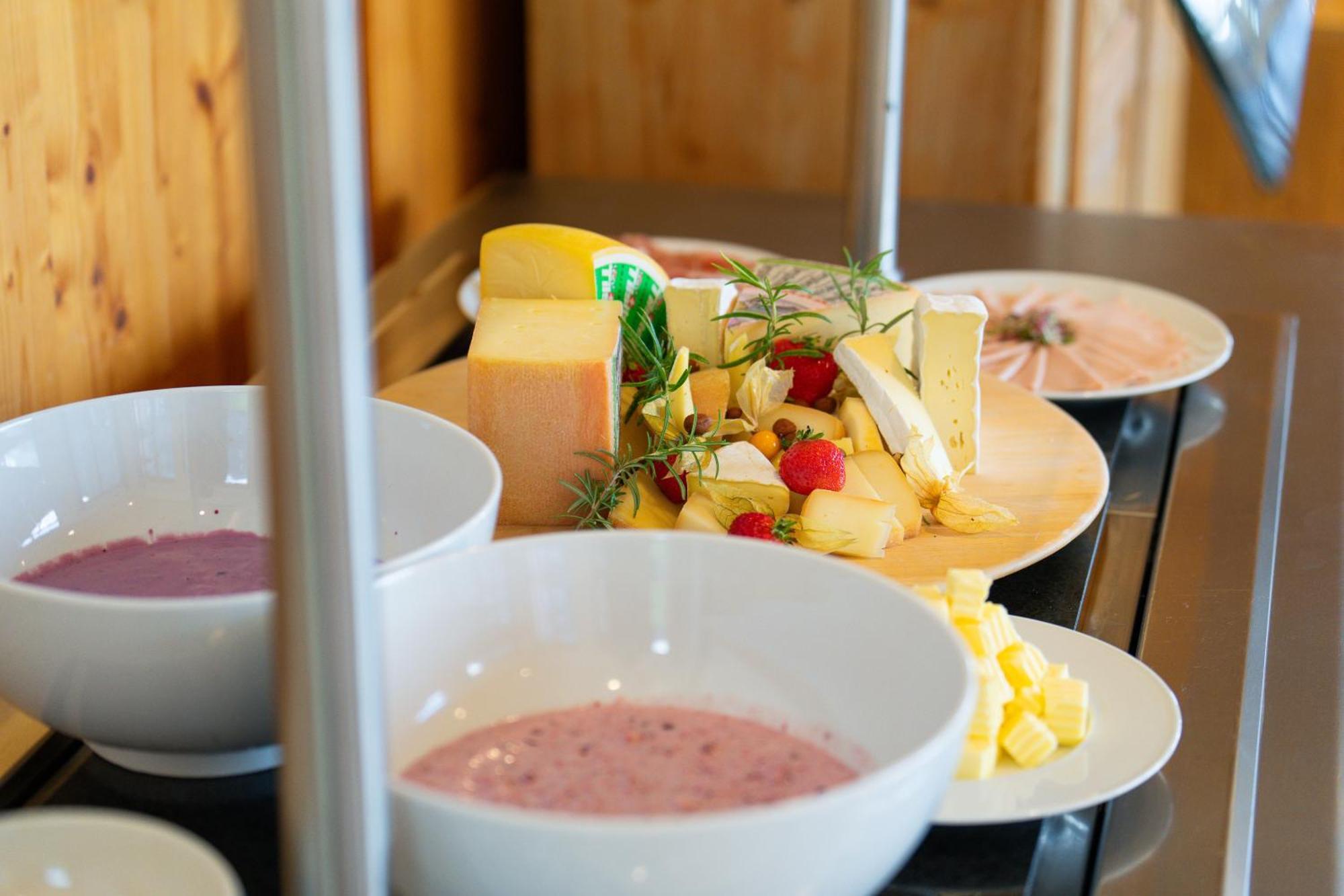 Hotel Restaurant Berghaus Malbun Buchserberg Букс Экстерьер фото