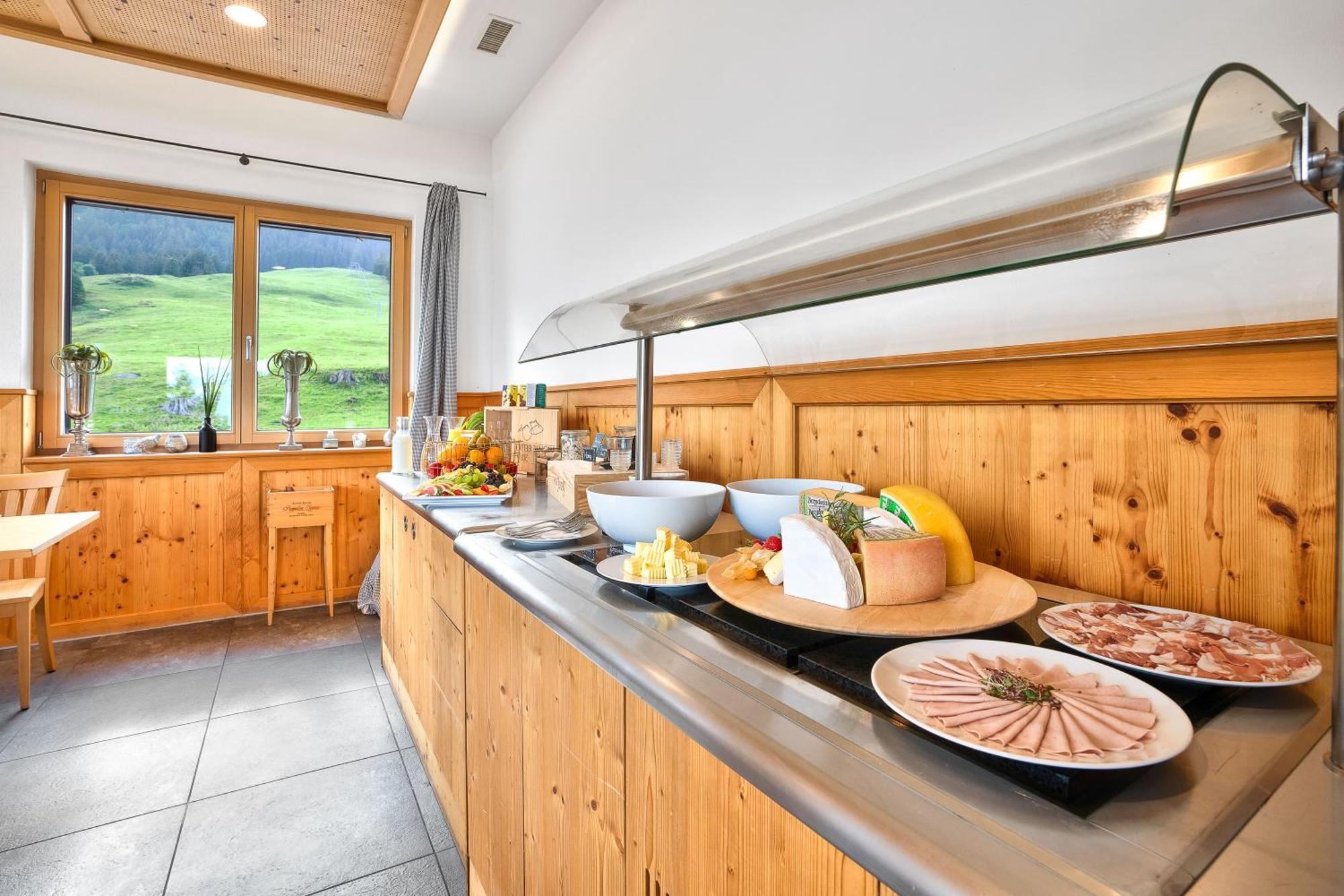 Hotel Restaurant Berghaus Malbun Buchserberg Букс Экстерьер фото